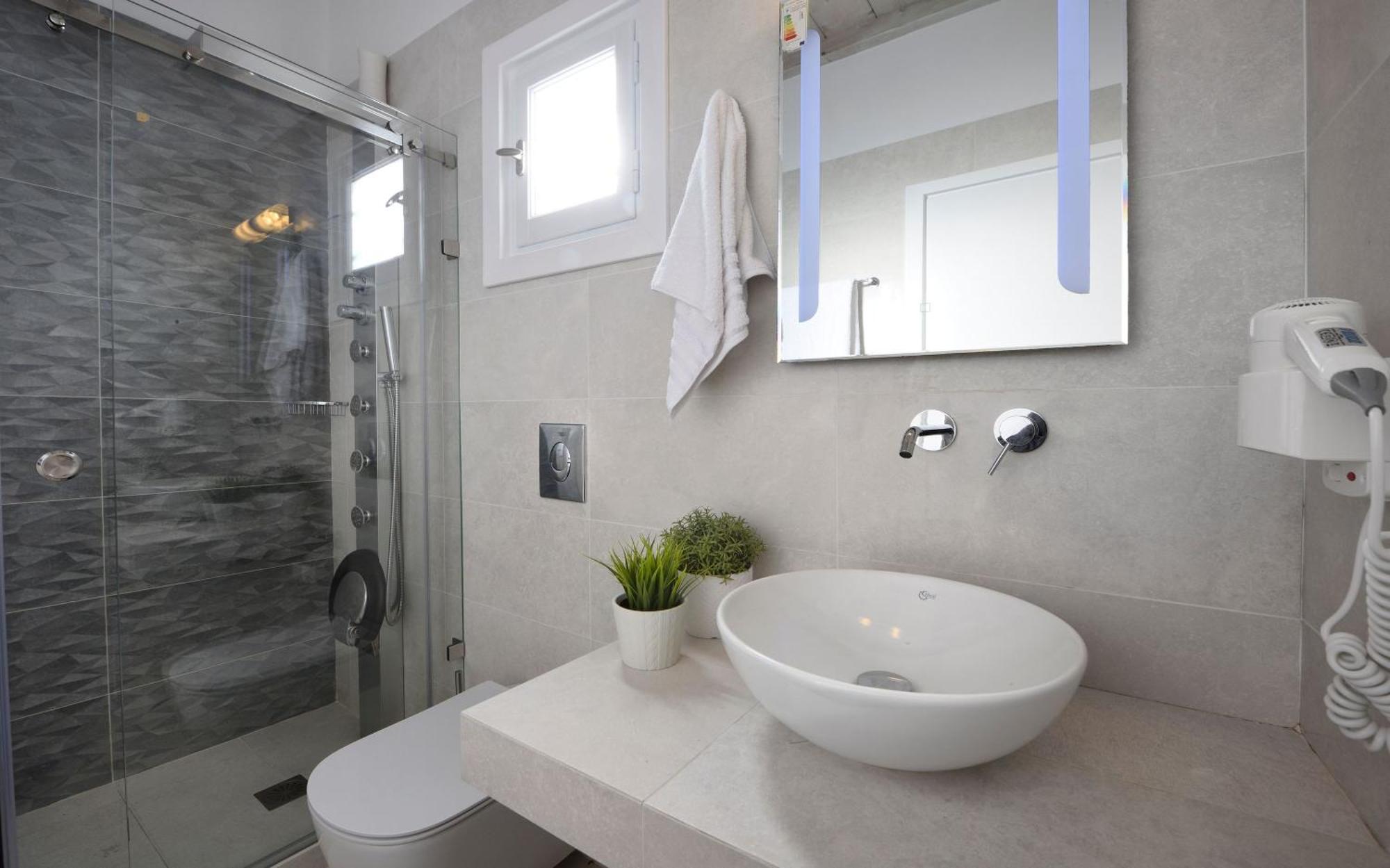 Amelie Suites Agios Stefanos  Exterior foto