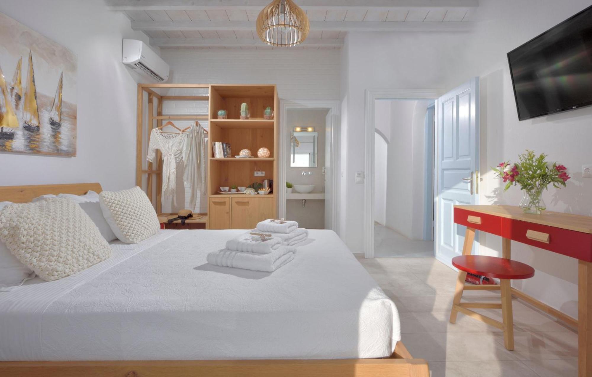 Amelie Suites Agios Stefanos  Exterior foto