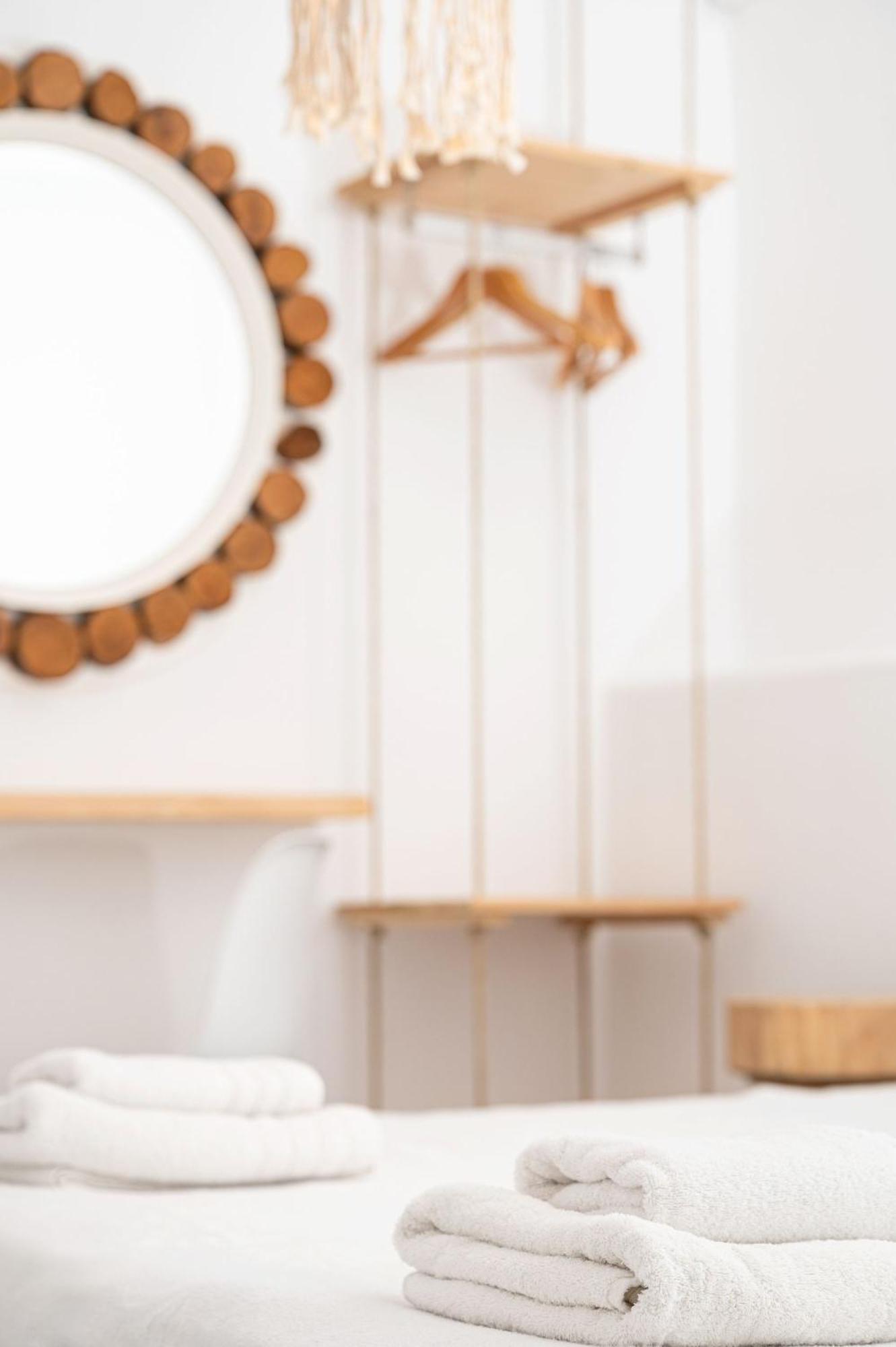 Amelie Suites Agios Stefanos  Exterior foto
