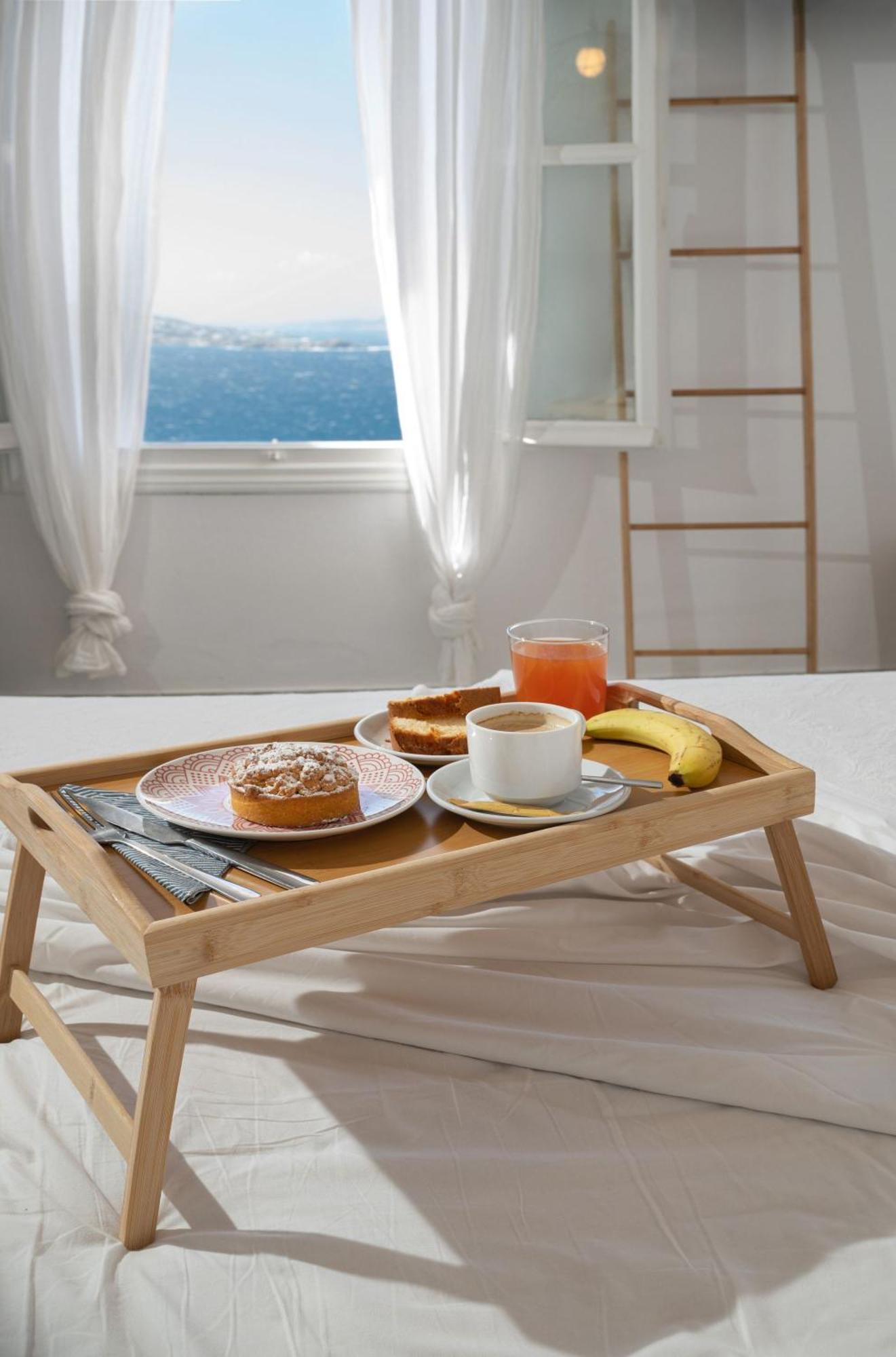 Amelie Suites Agios Stefanos  Exterior foto